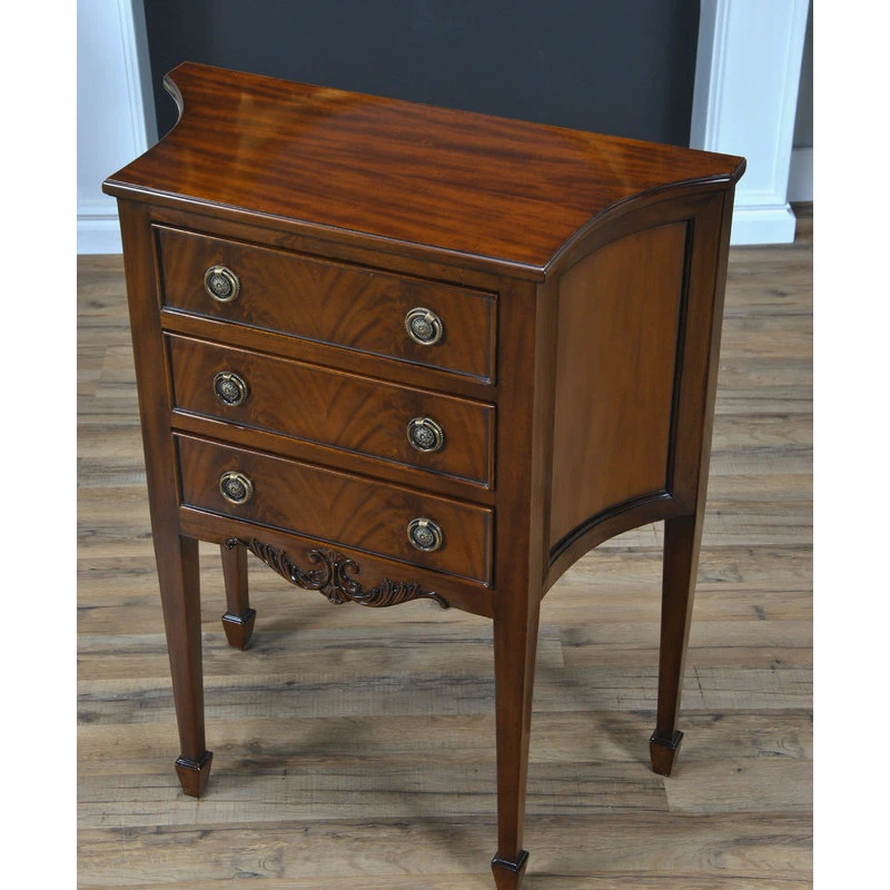 Niagara Furniture Mahogany Hepplewhite Commode 2 Niagara Furniture Mahogany Hepplewhite Commode - Image 2