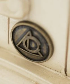 Michael Amini Lavelle China And Buffet, Blanc 21 Michael Amini Lavelle China And Buffet, Blanc -Palace-shop c6a16905028e4d99 3511 w800 h800 b0 p0