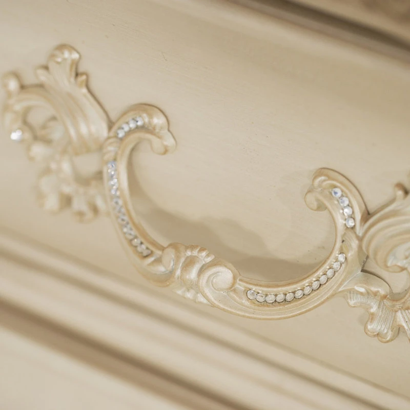 Michael Amini Lavelle China And Buffet, Blanc 8 Michael Amini Lavelle China And Buffet, Blanc - Image 8